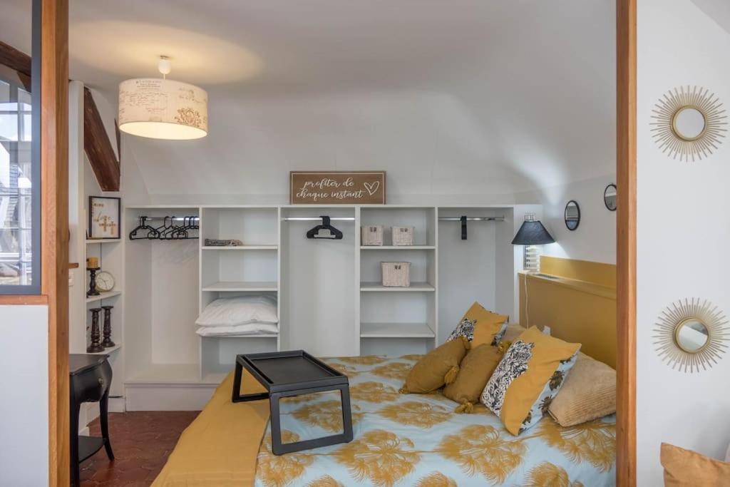 Le Sainte Anne *Studio* Daire Orléans Dış mekan fotoğraf